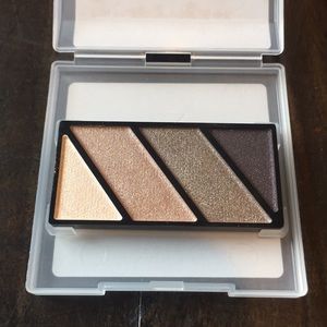 Chai Latte four mineral eye colors palette